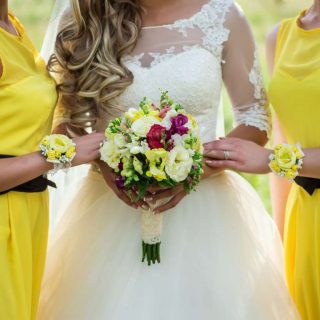 Bright-wedding-colours 2019 - Year of bright colours