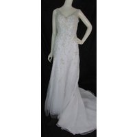 Bnwot Unbranded, Size 10, White, Sheath, V Neck, Embrioded And Beaded Wedding Dress